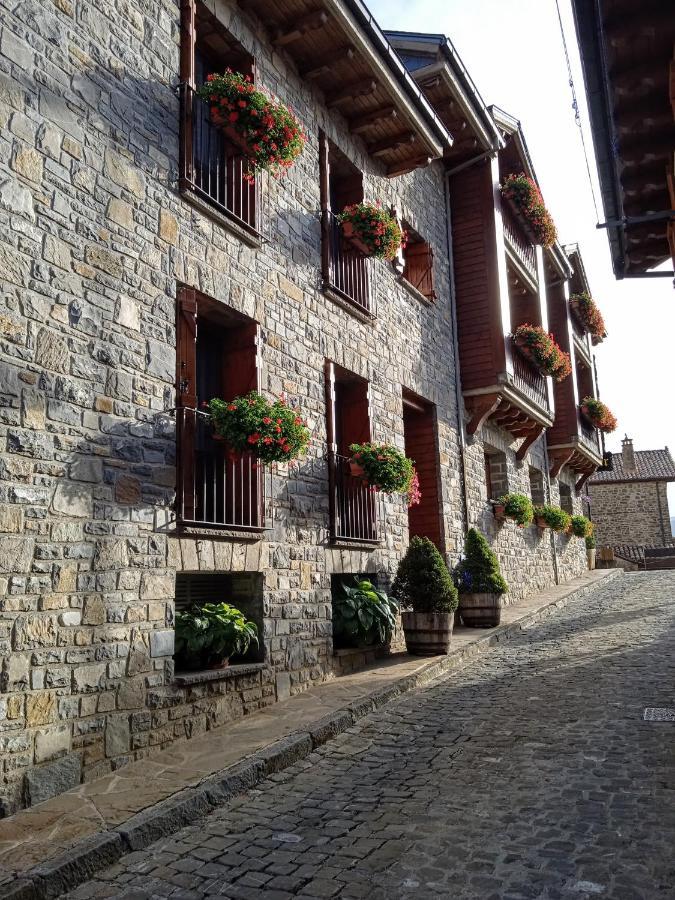 Apartamentos Lausan Gavín Exteriér fotografie